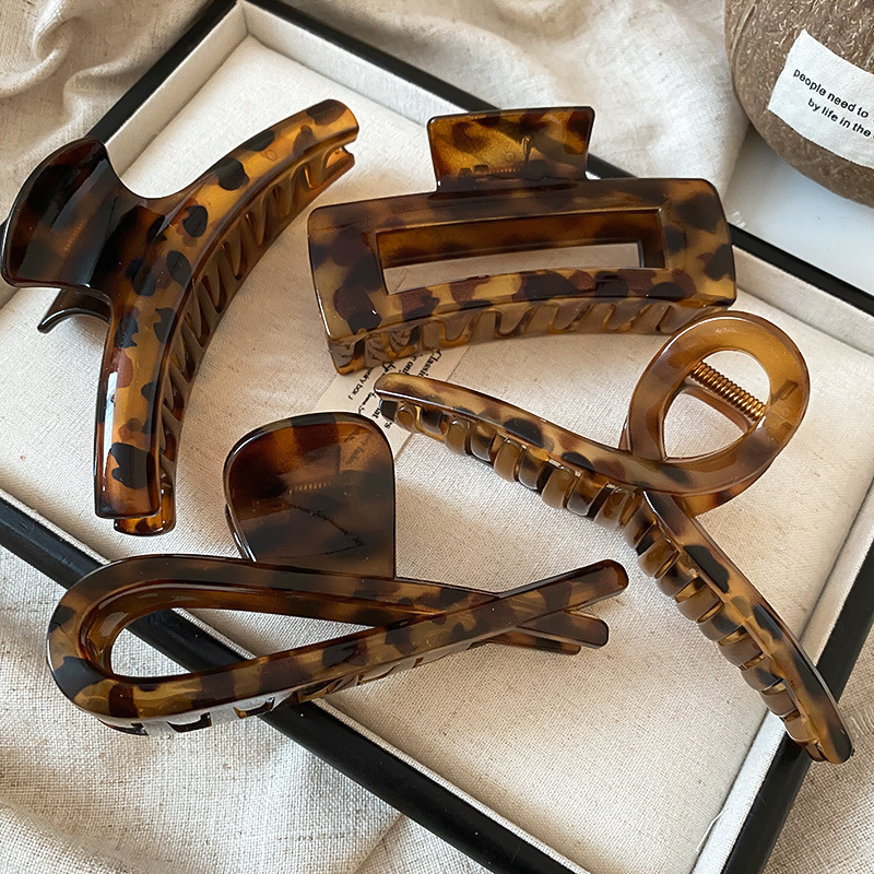 Vintage Fashion Ai - 1/2/4 Pcs Leopard-print Large Arc Cross