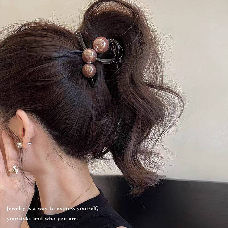 Korean Pearl Cross Hair Claws  - огляд і ціна Vintage Fashion Ai
