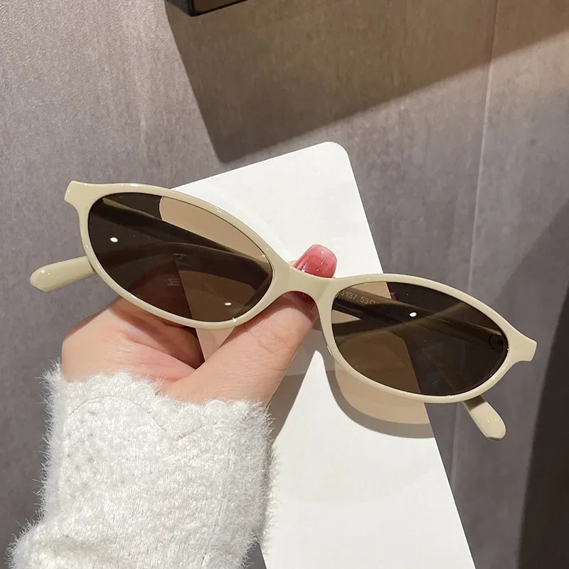 New Retro Sexy Cat Eye Sunglas - огляд і ціна Vintage Fashion Streetwear