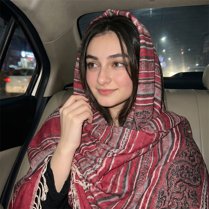Vintage Paisley Print Hijab Fa - огляд і ціна Vintage Fashion Ladies