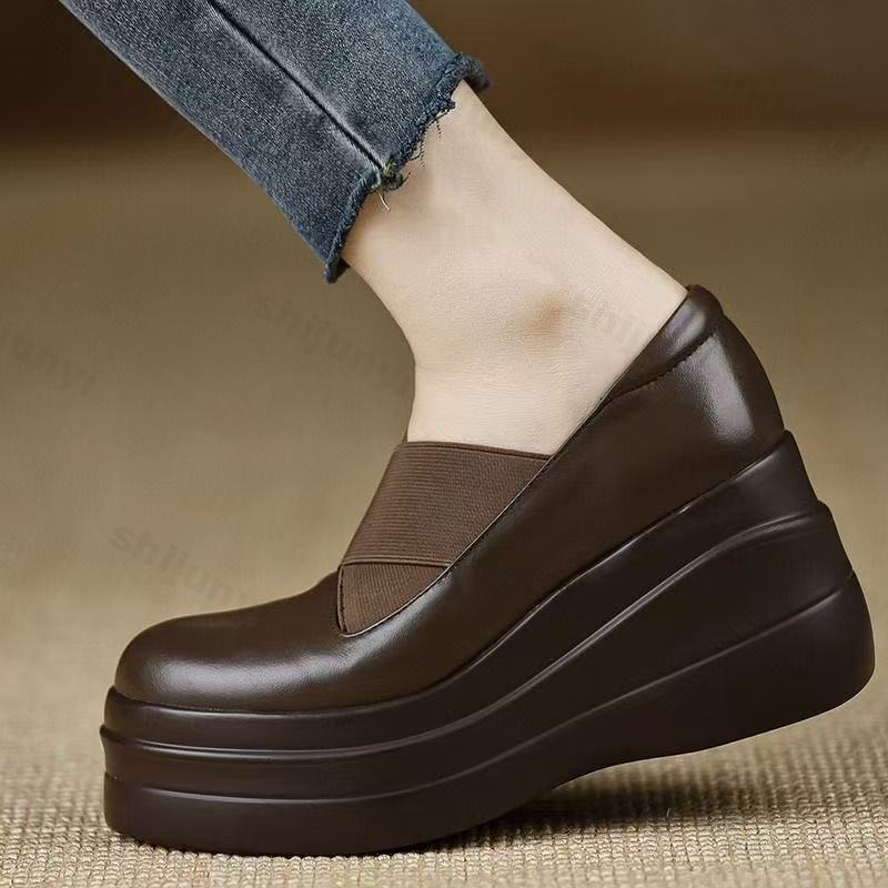 Women's Vintage Shallow Mouth  - огляд і ціна Vintage Fashion In 2025