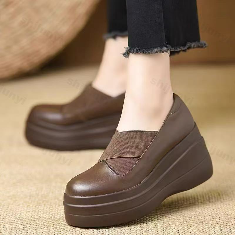 Women's Vintage Shallow Mouth  - огляд і ціна Vintage Fashion In 2025