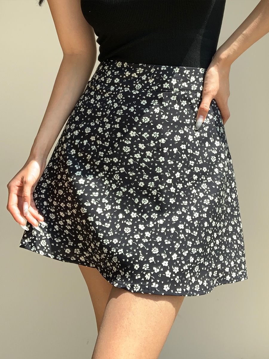 Woman Skirt High Waist Floral  - огляд і ціна Vintage Fashion Trends 2025